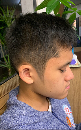 ヘアカットの写真拡大